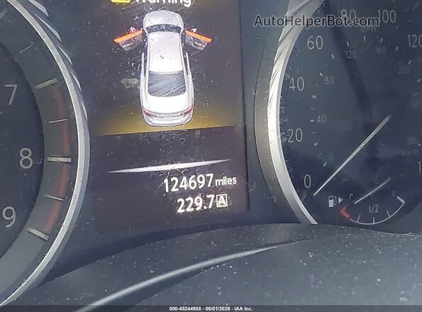 JN1EV7AP9JM365320 2018 INFINITI Q50 Silver 