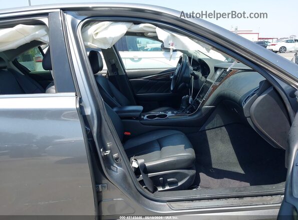 JN1EV7APXJM352205 2018 INFINITI Q50 Silver Вид салону спереду