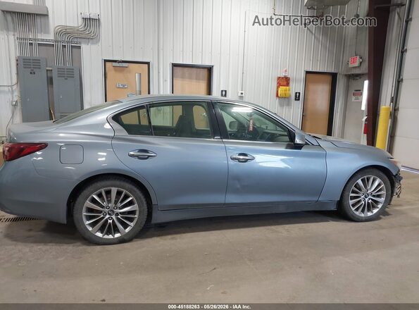 JN1EV7AR3JM435153 2018 INFINITI Q50 Silver 