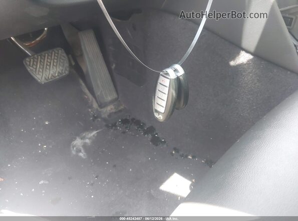 JN1EV7AR5HM835628 2017 INFINITI Q50 White Widok deski rozdzielczej