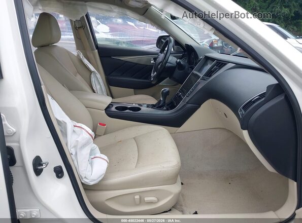 JN1EV7AR6HM830700 2017 INFINITI Q50 Кремовый Вид салона спереди