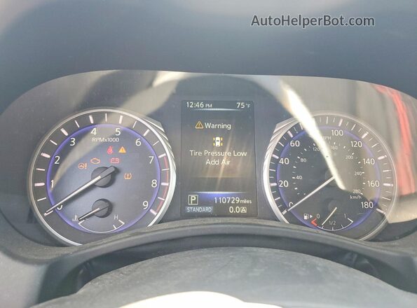 JN1EV7AR8HM837874 2017 INFINITI Q50 White 