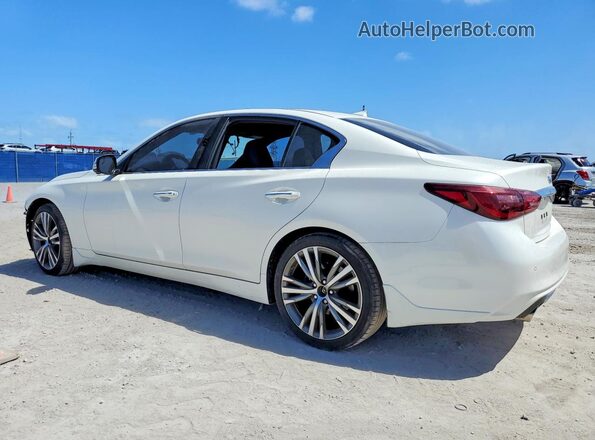 JN1EV7CP6MM702558 2021 INFINITI Q50 White 