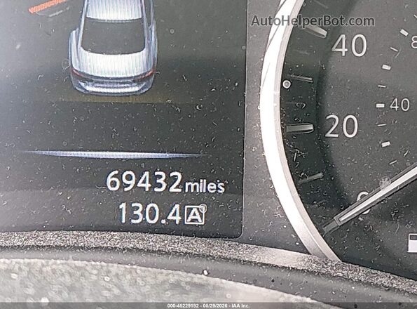 JN1EV7CP9MM705647 2021 INFINITI Q50 White 