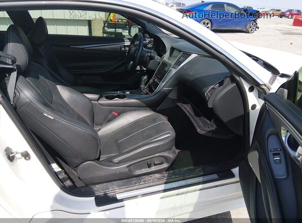 JN1EV7EL1JM390865 2018 INFINITI Q60 White Widok wnętrza z przodu