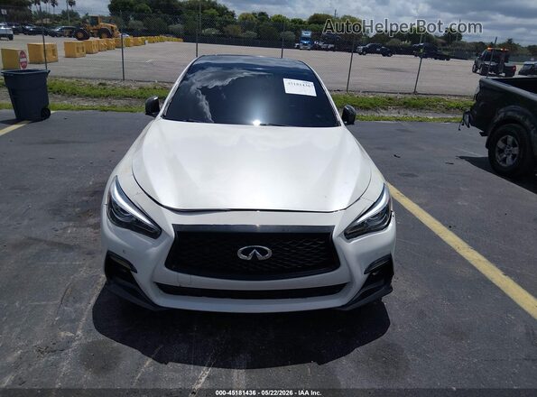 JN1FV7AR4JM480039 2018 INFINITI Q50 White Widok z przodu