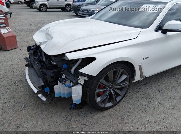 JN1FV7EL2JM630283 2018 INFINITI Q60 White 