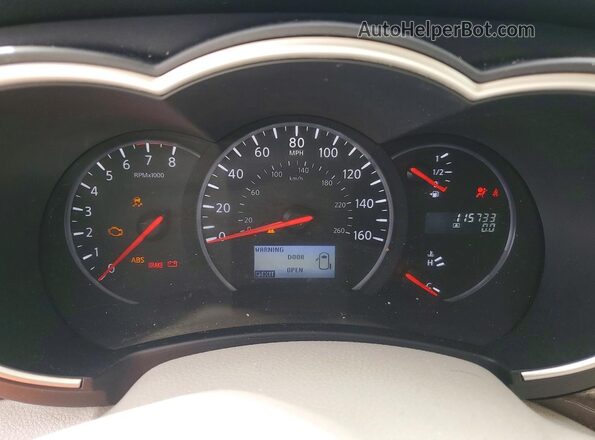 JN8AE2KP9G9150386 2016 NISSAN QUEST Silver Instrument cluster view
