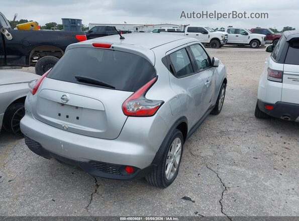 JN8AF5MR0HT702133 2017 NISSAN JUKE Silver Trasero derecho
