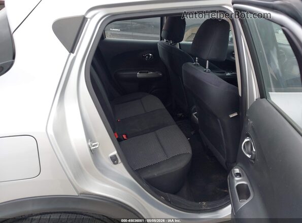JN8AF5MR0HT702133 2017 NISSAN JUKE Silver Vista de la etiqueta del VIN
