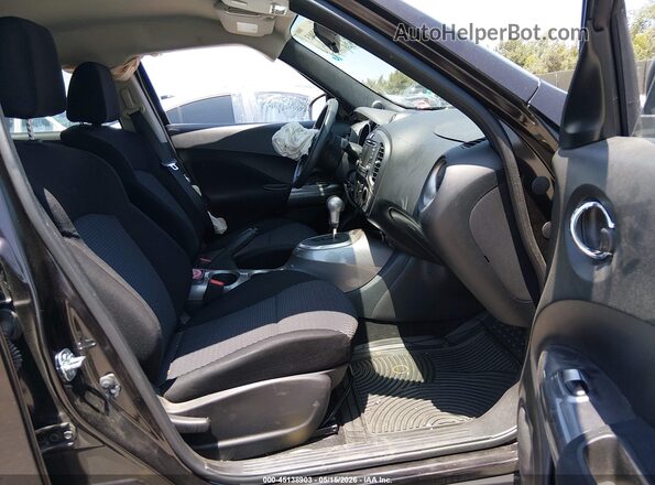 JN8AF5MR9GT603020 2016 NISSAN JUKE Maroon წინა სალონის ხედი