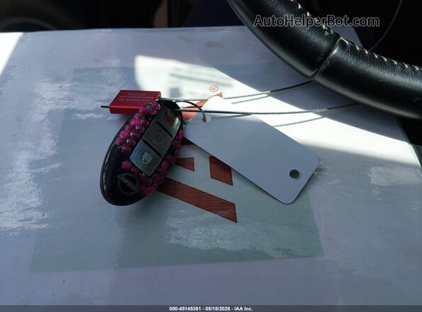 JN8AF5MRXHT703015 2017 NISSAN JUKE Черный Вид панели приборов