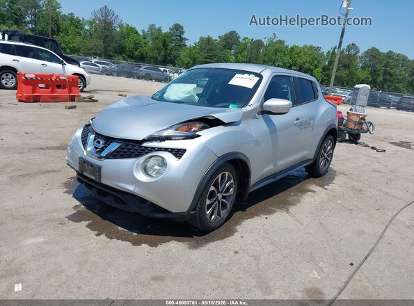 JN8AF5MV8HT750170 2017 NISSAN JUKE Silver Przód lewy