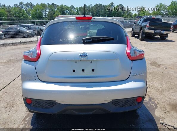 JN8AF5MV8HT750170 2017 NISSAN JUKE Silver 