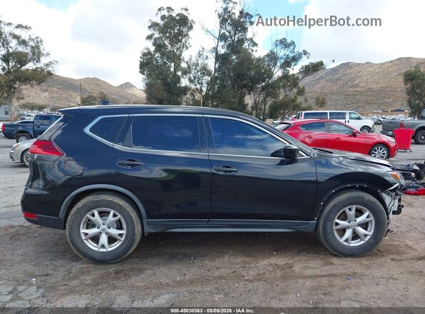 JN8AT2MT2HW137708 2017 NISSAN ROGUE Black 