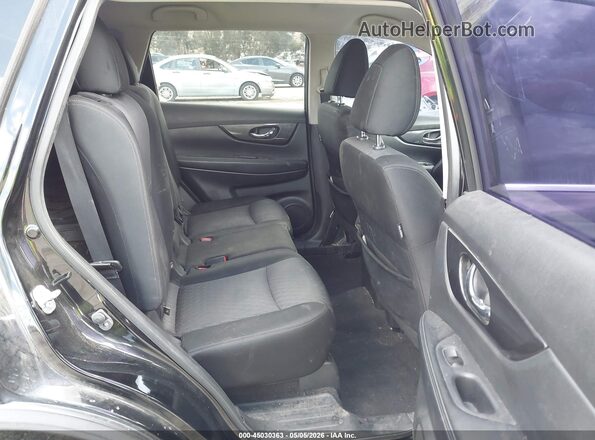 JN8AT2MT2HW137708 2017 NISSAN ROGUE Black 
