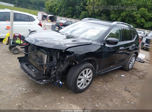 JN8AT2MT2HW393962 2017 NISSAN ROGUE Черный Передняя левая четверть