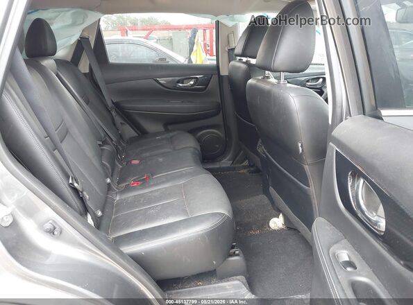 JN8AT2MT2JW485305 2018 NISSAN ROGUE Gray VIN sticker view