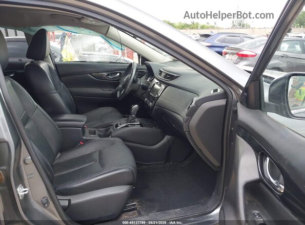 JN8AT2MT2JW485305 2018 NISSAN ROGUE Gray Front interior view