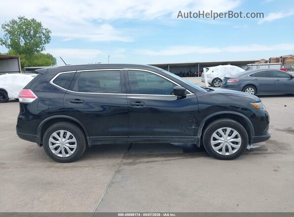 JN8AT2MT7GW030541 2016 NISSAN ROGUE Black Rear interior view