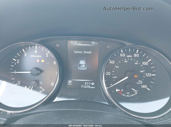 JN8AT2MT7HW402574 2017 NISSAN ROGUE Silver 