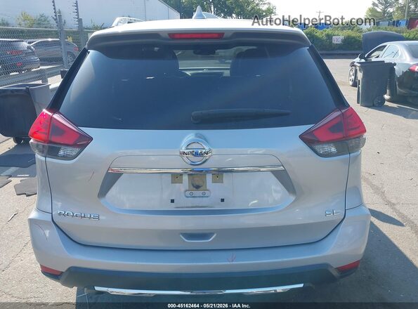 JN8AT2MT7HW402574 2017 NISSAN ROGUE Silver 
