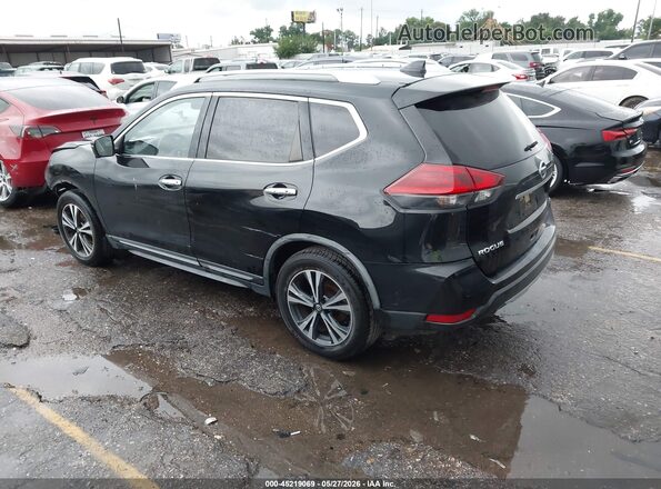 JN8AT2MT7JW466538 2018 NISSAN ROGUE Черный Задняя левая четверть