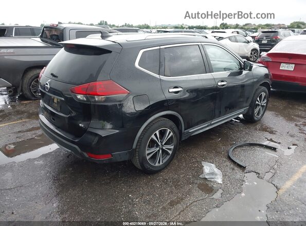JN8AT2MT7JW466538 2018 NISSAN ROGUE Черный Задняя правая четверть