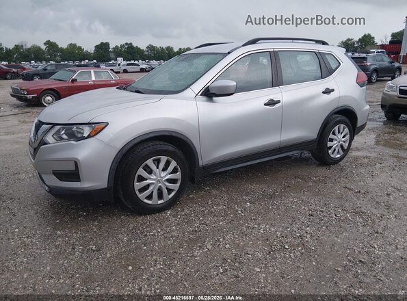 JN8AT2MT8JW460571 2018 NISSAN ROGUE Silver წინა მარცხენა ხედი სამი მეოთხედიდან