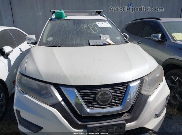 JN8AT2MT8KW256922 2019 NISSAN ROGUE Белый Вид задней части салона