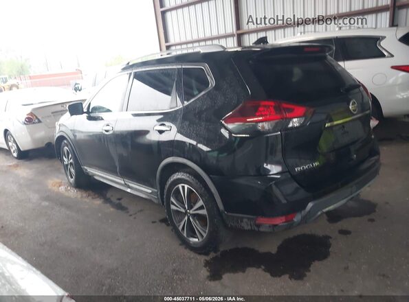 JN8AT2MT9JW464712 2018 NISSAN ROGUE Black 