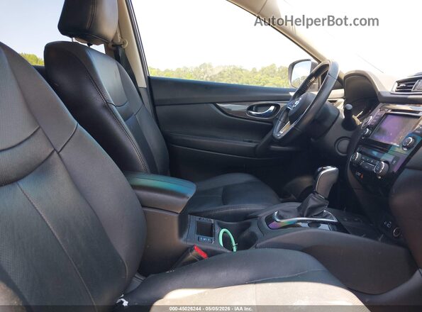 JN8AT2MT9KW253690 2019 NISSAN ROGUE Gray Vista interior delantera