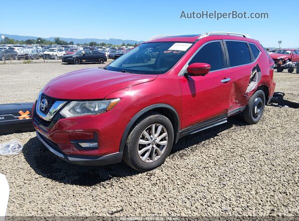 JN8AT2MTXHW408059 2017 NISSAN ROGUE Red წინა მარცხენა ხედი სამი მეოთხედიდან