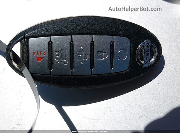 JN8AT2MTXHW408059 2017 NISSAN ROGUE Red წინა პანელის ხედი