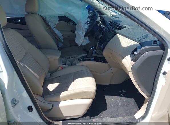 JN8AT2MTXLW005661 2020 NISSAN ROGUE Белый Вид салона спереди
