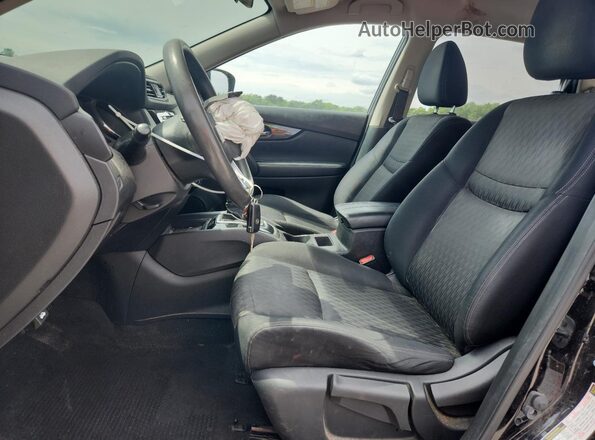 JN8AT2MV0HW000574 2017 NISSAN ROGUE Black 