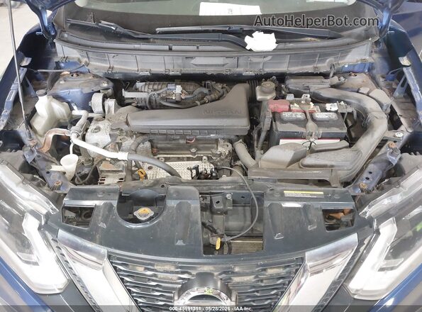 JN8AT2MV0HW010635 2017 NISSAN ROGUE Синий Вид сзади
