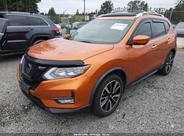 JN8AT2MV0JW324887 2018 NISSAN ROGUE Orange 