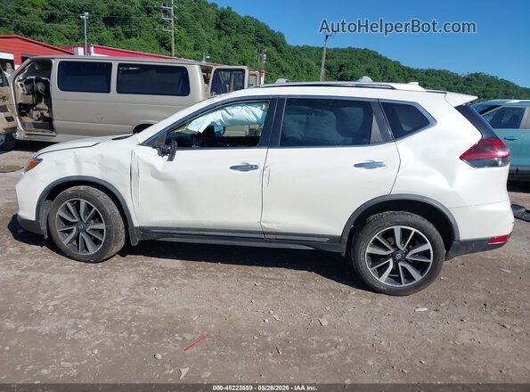 JN8AT2MV2JW329122 2018 NISSAN ROGUE White 
