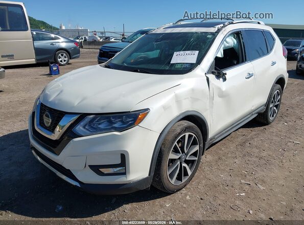 JN8AT2MV2JW329122 2018 NISSAN ROGUE White 