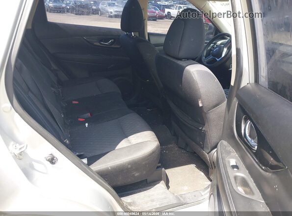 JN8AT2MV3HW024822 2017 NISSAN ROGUE Silver VIN კოდის სტიკერის ხედი