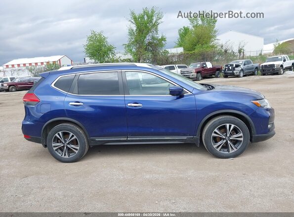JN8AT2MV4HW024912 2017 NISSAN ROGUE Blue 