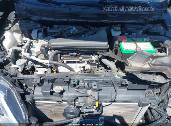 JN8AT2MV4KW378596 2019 NISSAN ROGUE Black Rear view