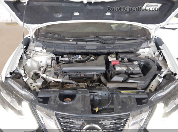 JN8AT2MV5JW304876 2018 NISSAN ROGUE White უკანა ხედი