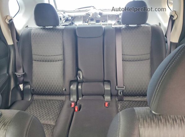 JN8AT2MV7HW008283 2017 NISSAN ROGUE Blue Հետևի նստատեղերի տեսք