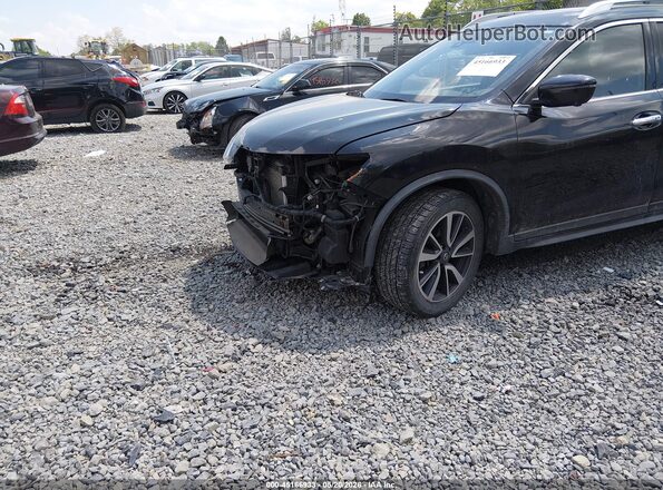JN8AT2MV7KW391665 2019 NISSAN ROGUE Черный Вид спереди