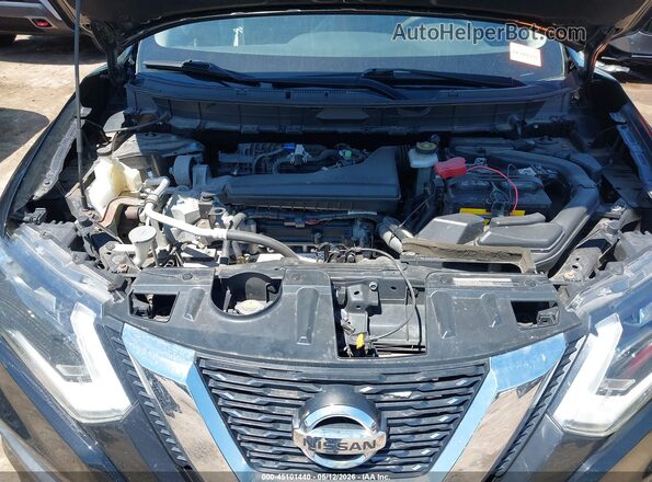 JN8AT2MV8HW253156 2017 NISSAN ROGUE Black Вид ззаду
