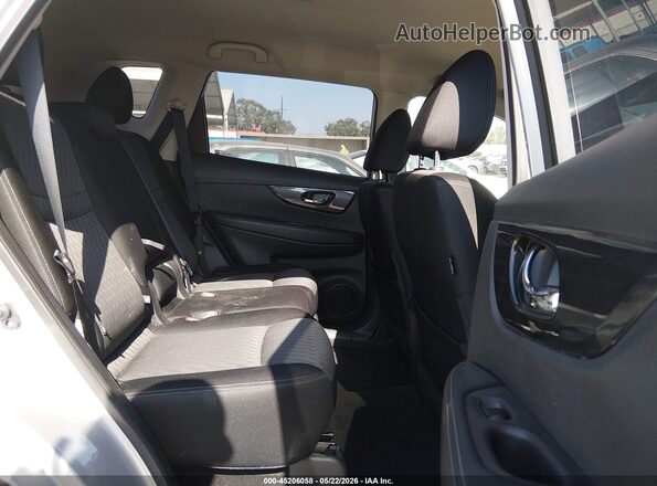 JN8AT2MV8HW277604 2017 NISSAN ROGUE Серебряный Вид наклейки с VIN-кодом