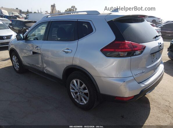 JN8AT2MV8HW277604 2017 NISSAN ROGUE Серебряный Задняя левая четверть