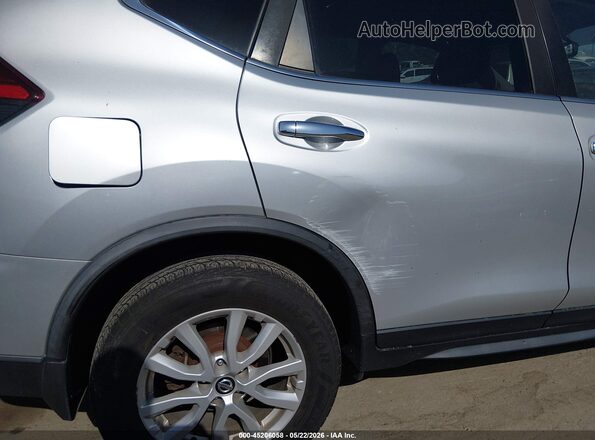 JN8AT2MV8HW277604 2017 NISSAN ROGUE Серебряный 